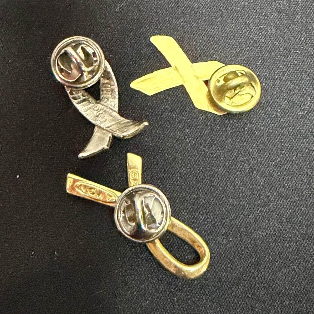 Awareness Ribbon Pins Unisex OS Multicolor Enamel Ribbon Lapel Pin Set 3pc - Picture 3 of 8